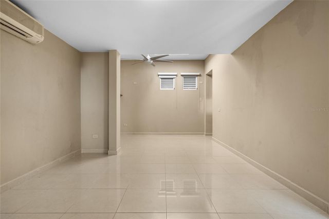 T-3 PRINCESA ANA, Guaynabo, PR 00969