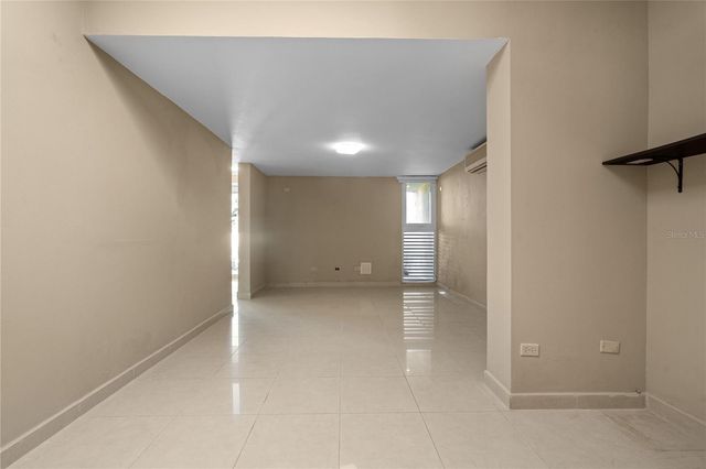 T-3 PRINCESA ANA, Guaynabo, PR 00969