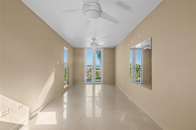 T-3 PRINCESA ANA, Guaynabo, PR 00969