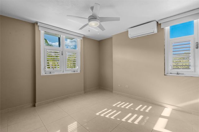 T-3 PRINCESA ANA, Guaynabo, PR 00969