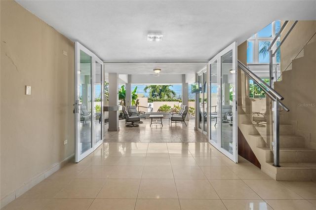 T-3 PRINCESA ANA, Guaynabo, PR 00969