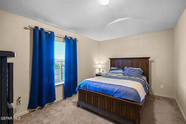 695 Teichelkamp Drive, Horizon City, TX 79928