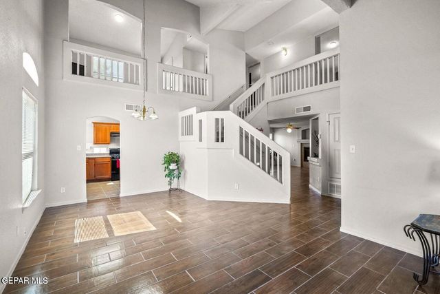 695 Teichelkamp Drive, Horizon City, TX 79928