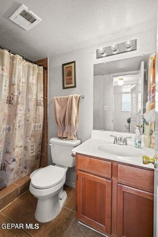 695 Teichelkamp Drive, Horizon City, TX 79928