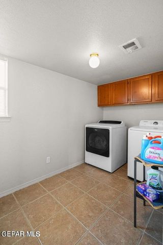 695 Teichelkamp Drive, Horizon City, TX 79928