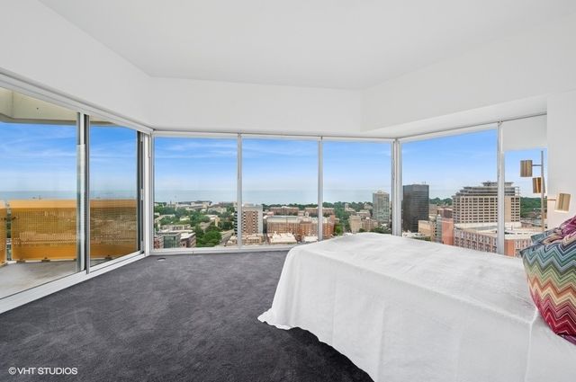 1720 Maple Avenue 2710, Evanston, IL 60201