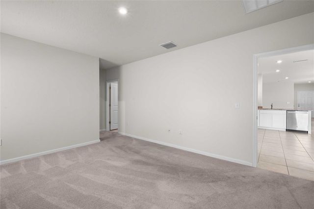 35155 JOMAR AVENUE, Zephyrhills, FL 33541