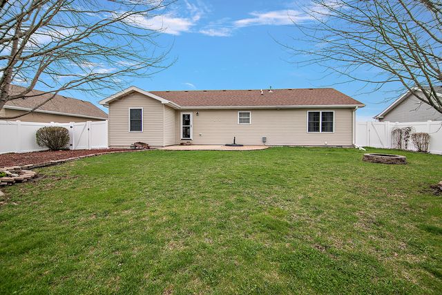 670 Lookout Way, Bourbonnais, IL 60914