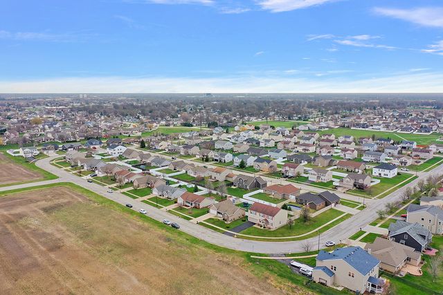 670 Lookout Way, Bourbonnais, IL 60914