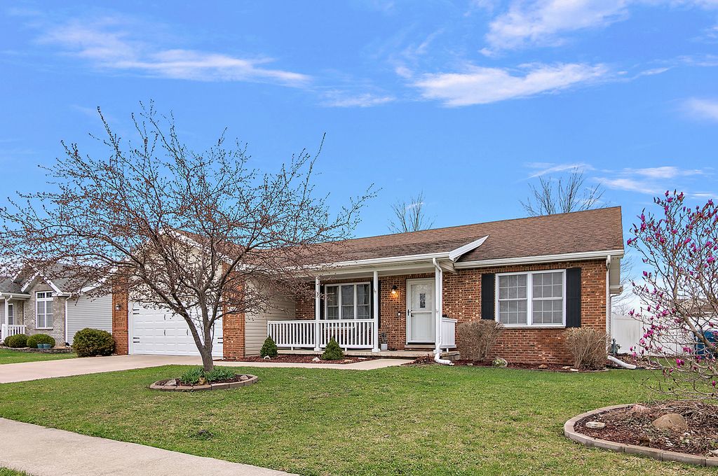 670 Lookout Way, Bourbonnais, IL 60914