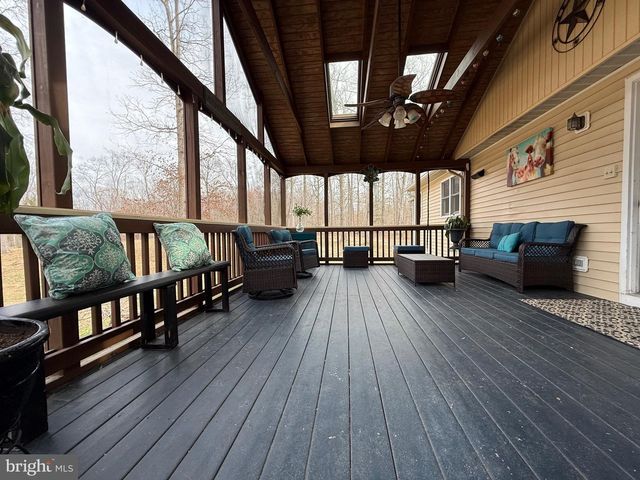 1504 GRACE ESTATES DR, Catlett, VA 20119