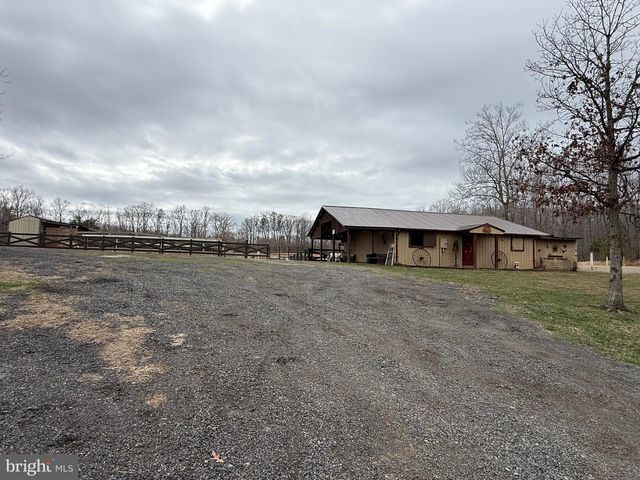 1504 GRACE ESTATES DR, Catlett, VA 20119