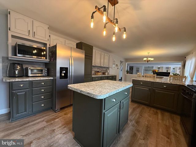 1504 GRACE ESTATES DR, Catlett, VA 20119