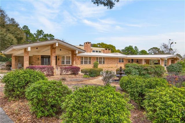 3175 Dawes Lake Road E, Mobile, AL 36619