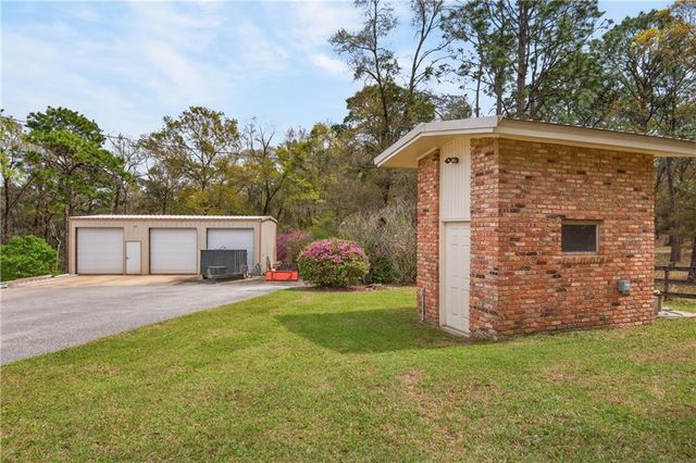 3175 Dawes Lake Road E, Mobile, AL 36619