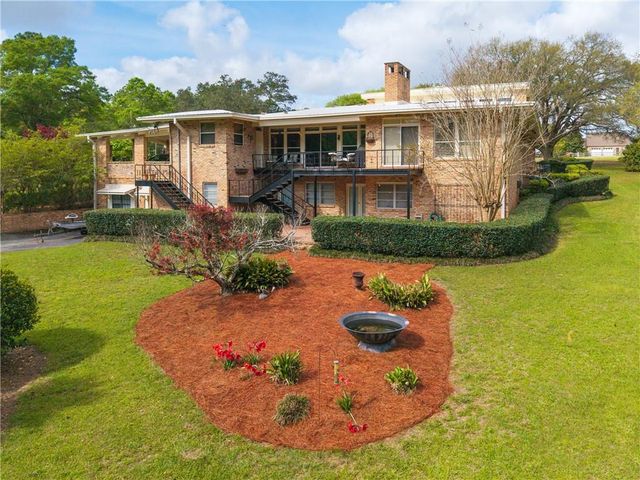 3175 Dawes Lake Road E, Mobile, AL 36619