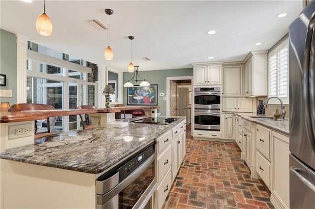 3175 Dawes Lake Road E, Mobile, AL 36619