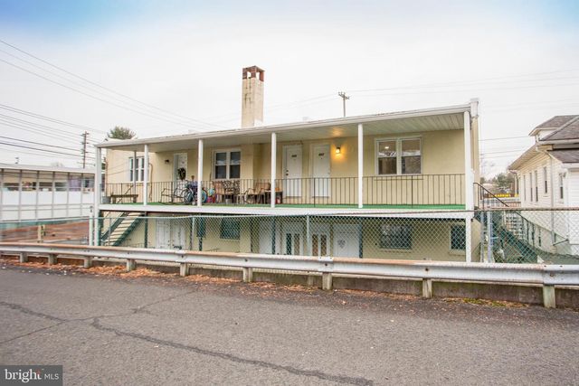 857 STREET RD, Southampton, PA 18966