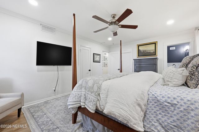 1244 GLENGARRY Road, Jacksonville, FL 32207