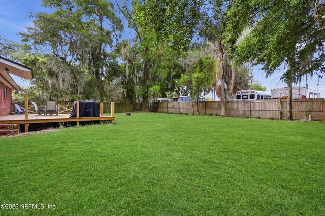 1244 GLENGARRY Road, Jacksonville, FL 32207