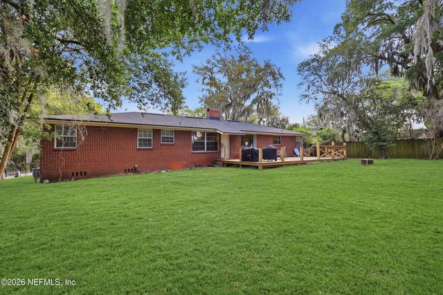 1244 GLENGARRY Road, Jacksonville, FL 32207