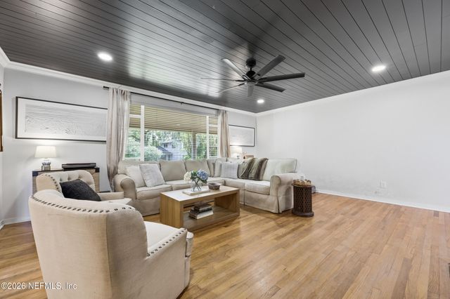 1244 GLENGARRY Road, Jacksonville, FL 32207