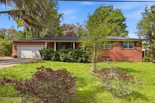 1244 GLENGARRY Road, Jacksonville, FL 32207