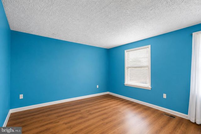 544 ROCKBRIDGE DR SE, Leesburg, VA 20175