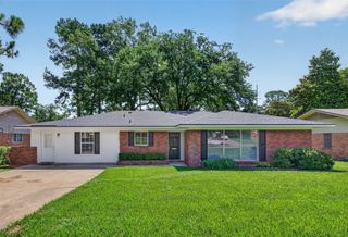 2709 Ridge Lake Drive, Shreveport, LA 71109