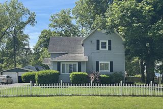 5325 Spring Arbor Road, Jackson, MI 49201
