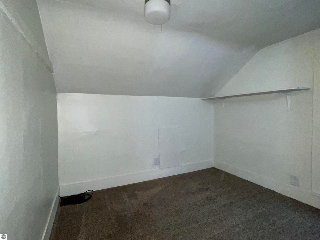 Image 26 of property listing at 415 S Franklin # 1, Mt Pleasant, MI 48858