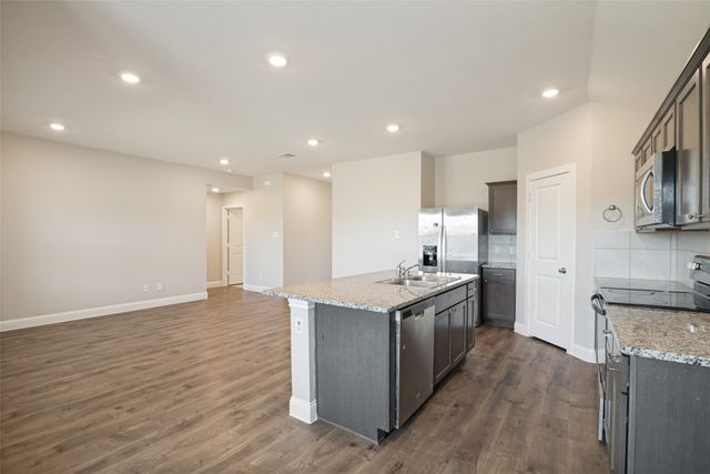 2910 Rowland Drive, Seagoville, TX 75159