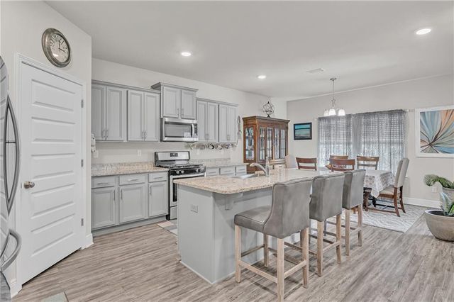 11363 Oak Alley S Drive, Grand Bay, AL 36541