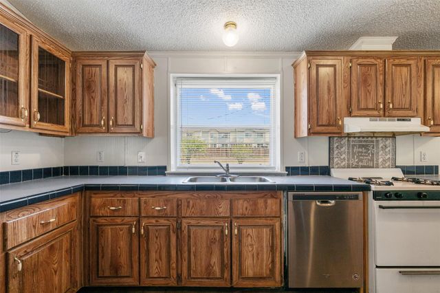 635 W Dittmar RD, Austin, TX 78745