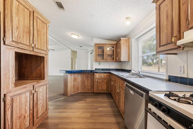 635 W Dittmar RD, Austin, TX 78745