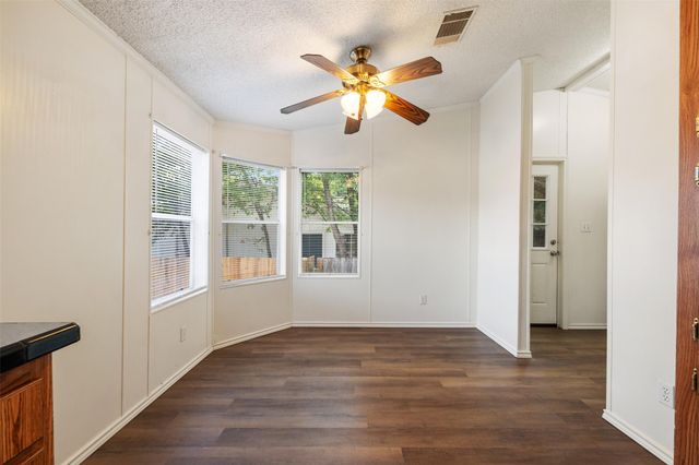 635 W Dittmar RD, Austin, TX 78745