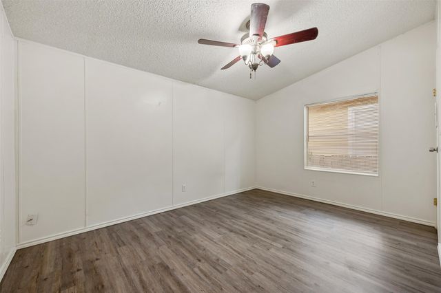 635 W Dittmar RD, Austin, TX 78745