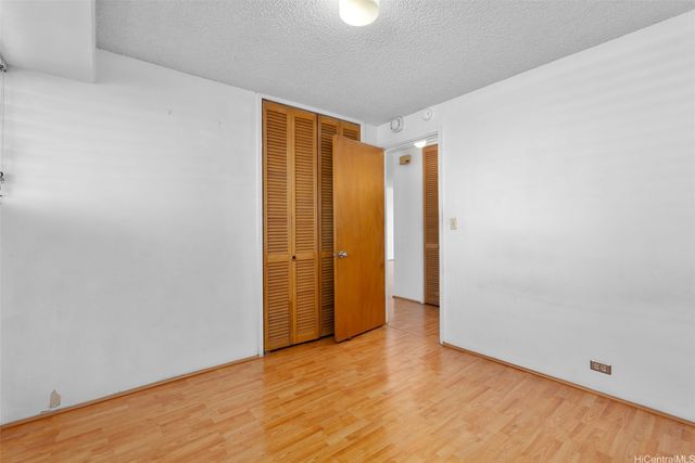 1073 Kinau Street 1004, Honolulu, HI 96814