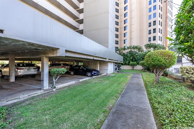 1073 Kinau Street 1004, Honolulu, HI 96814