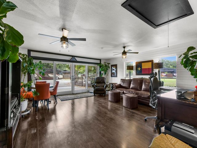 9867 Dripping Springs Road, Denison, TX 75021