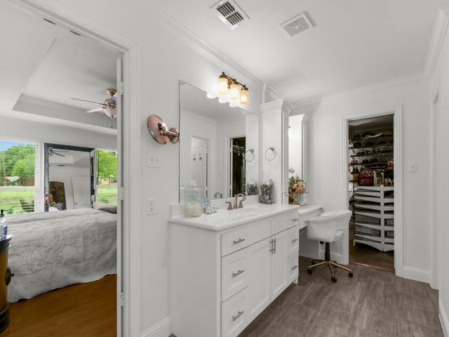 9867 Dripping Springs Road, Denison, TX 75021