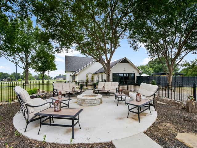 9867 Dripping Springs Road, Denison, TX 75021
