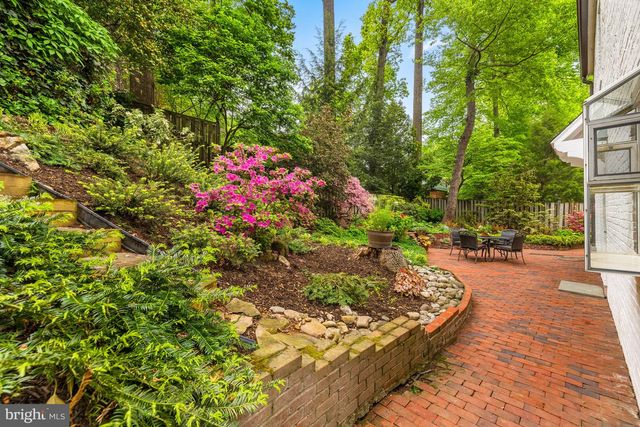 3808 RENO RD NW, Washington, DC 20008