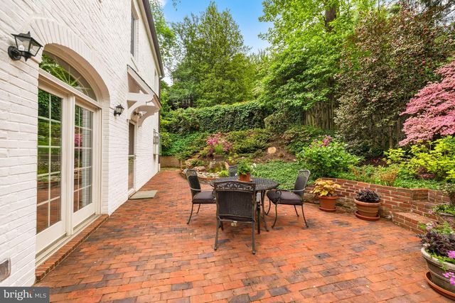 3808 RENO RD NW, Washington, DC 20008