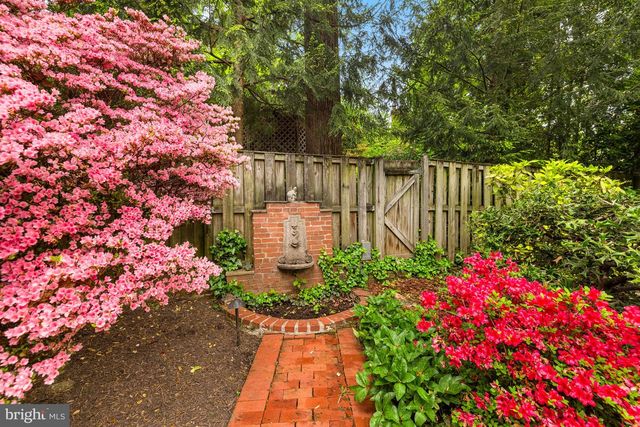 3808 RENO RD NW, Washington, DC 20008