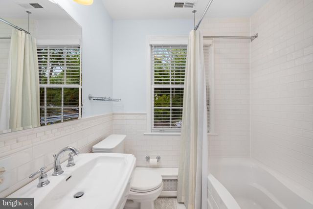 3808 RENO RD NW, Washington, DC 20008