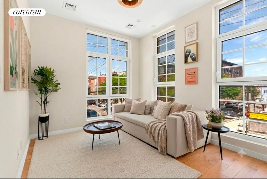 278 NASSAU Avenue THB, New York City, NY 11222
