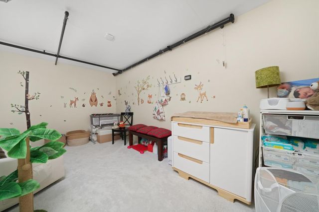 1834 Ridge Avenue 102, Evanston, IL 60201