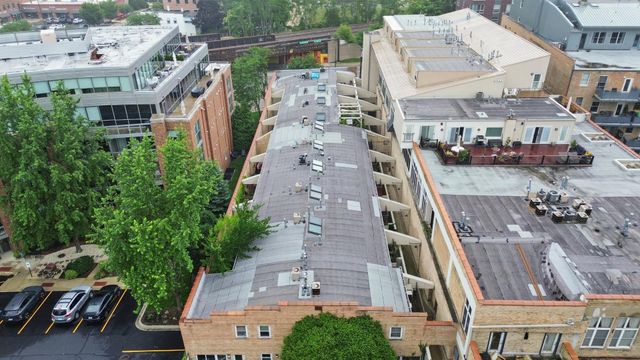 1834 Ridge Avenue 102, Evanston, IL 60201