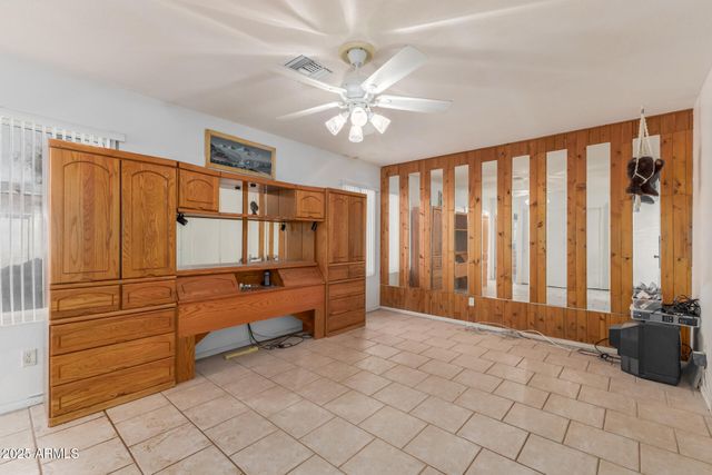 2338 W MONTE CRISTO Avenue, Phoenix, AZ 85023